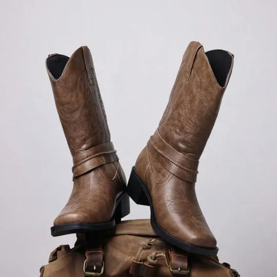 Men's Embossed Retro Ankle Boots