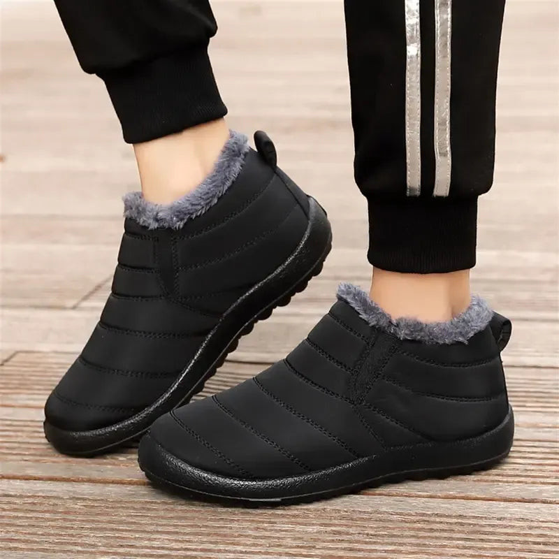 Women's Plush-Lined Winter Ankle Boots