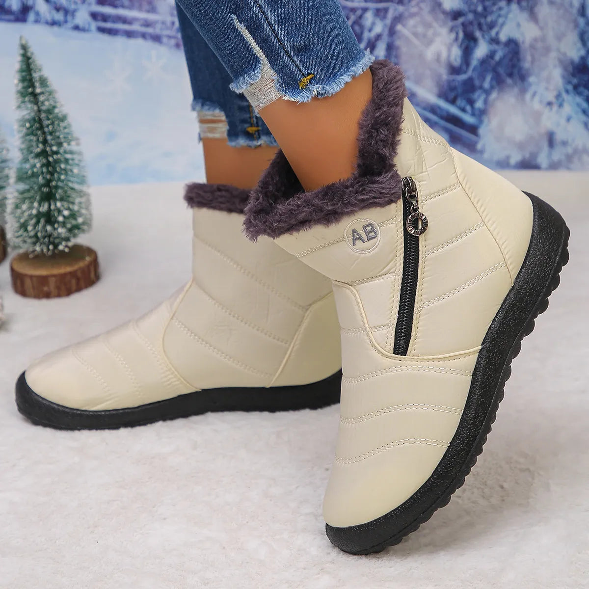 Women's Fuzzy Lined Slip-On Winter Boots