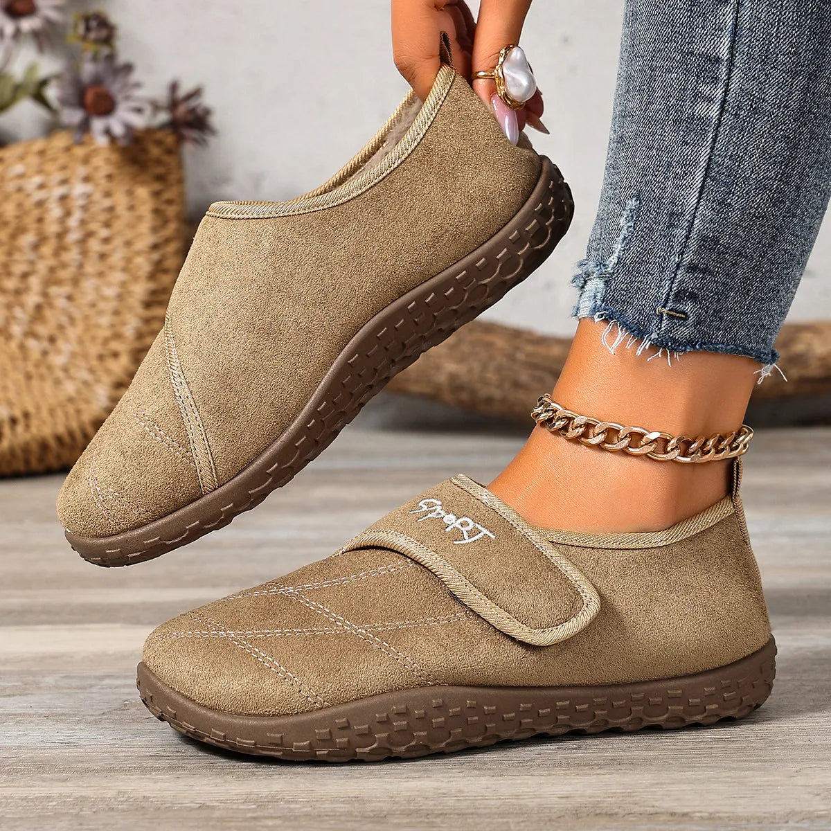 Women's Cosy Plush-Lined Winter Shoes