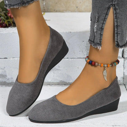 Women's Embossed Wedge Slip-On Shoes