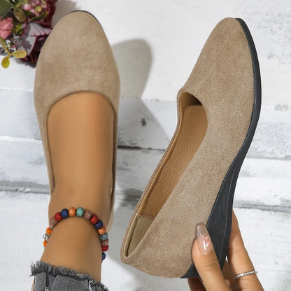 Women's Embossed Wedge Slip-On Shoes