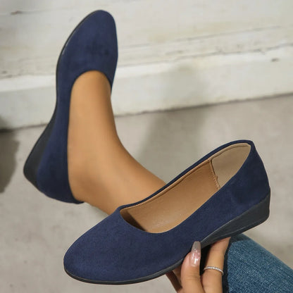 Women's Embossed Wedge Slip-On Shoes