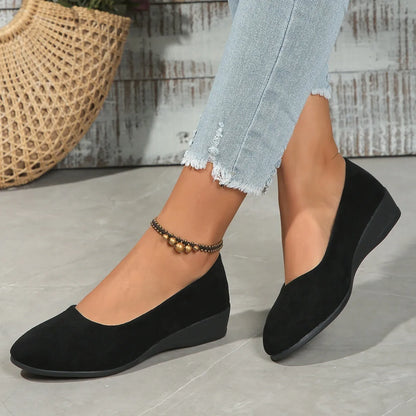 Women's Embossed Wedge Slip-On Shoes