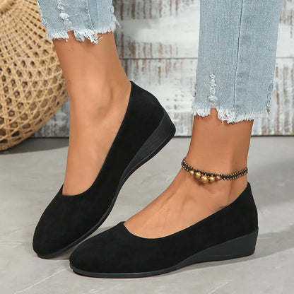 Women's Embossed Wedge Slip-On Shoes