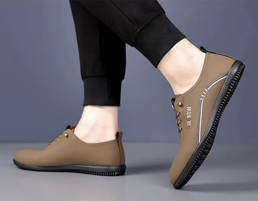 Men's Laceless Everyday Slip-On Shoes