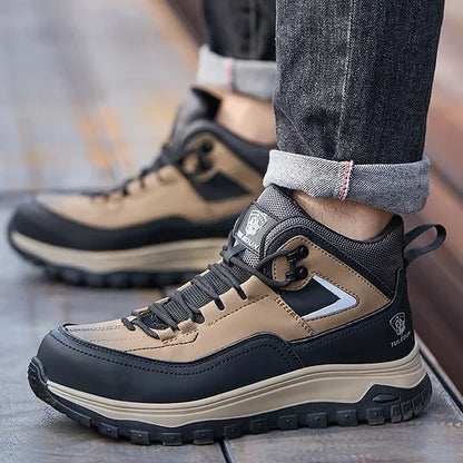 Men's Wide-Fit Protective Work Boots