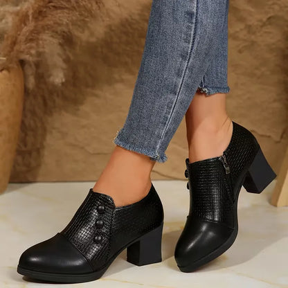 Women's Textured Button Chunky Heel Shoes
