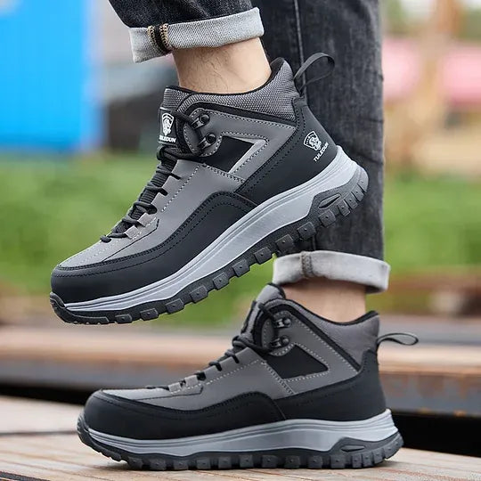 Men's Wide-Fit Protective Work Boots