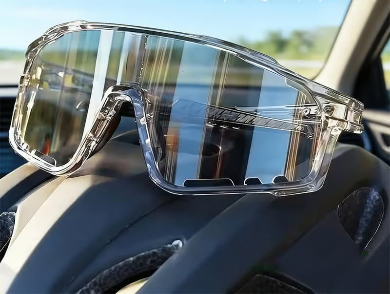 Photochromic Polarised Sports Sunglasses