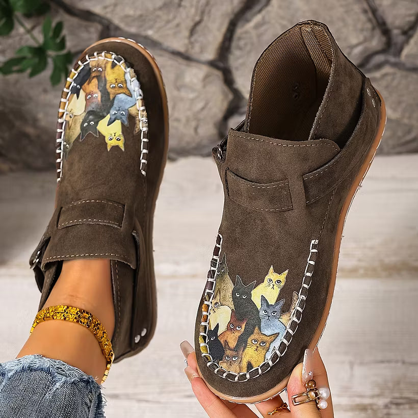 Women's Cat Print Slip-On Loafers