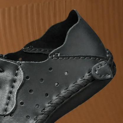 Men's Perforated Lace Up Casual Shoes