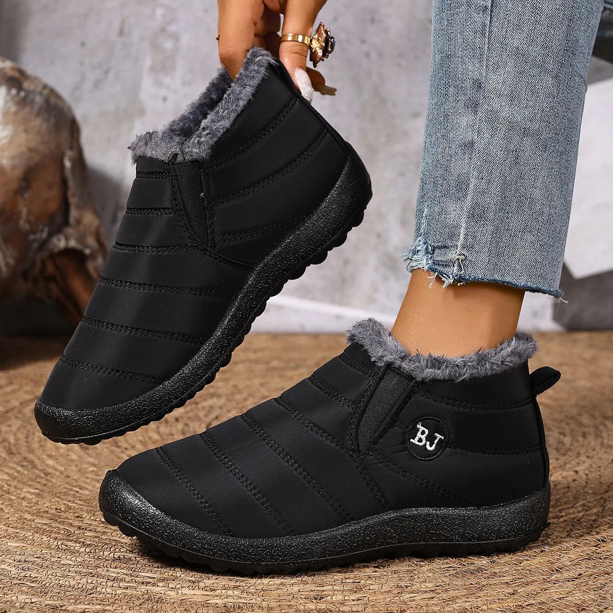 Women's Plush-Lined Winter Ankle Boots