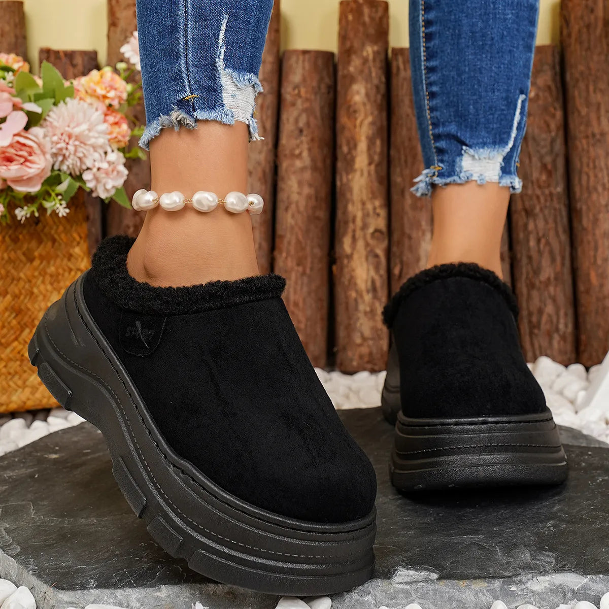 Women's Cosy Plush-Lined Platform Slippers