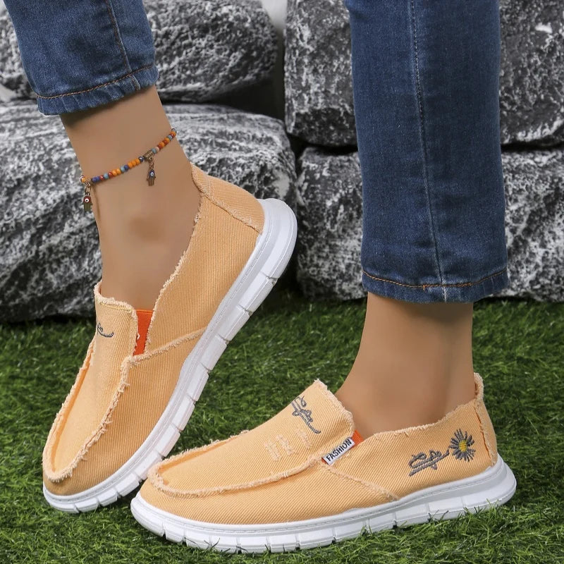Women's Casual Canvas Slip-On Shoes