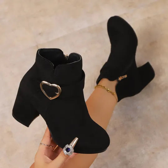 Women's Chunky Heel Side-Zip Boots