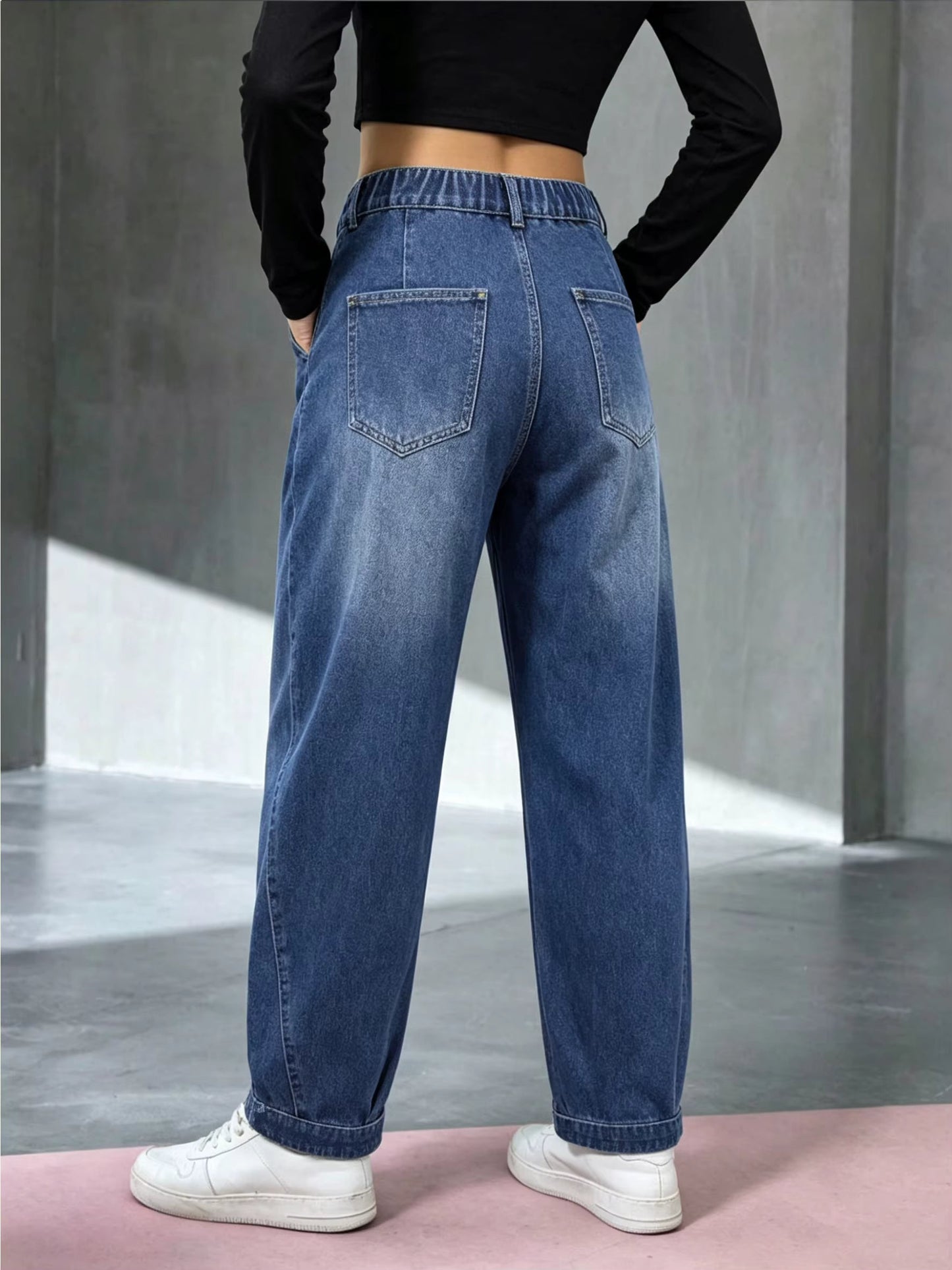 Women's Relaxed Tapered Denim Trousers