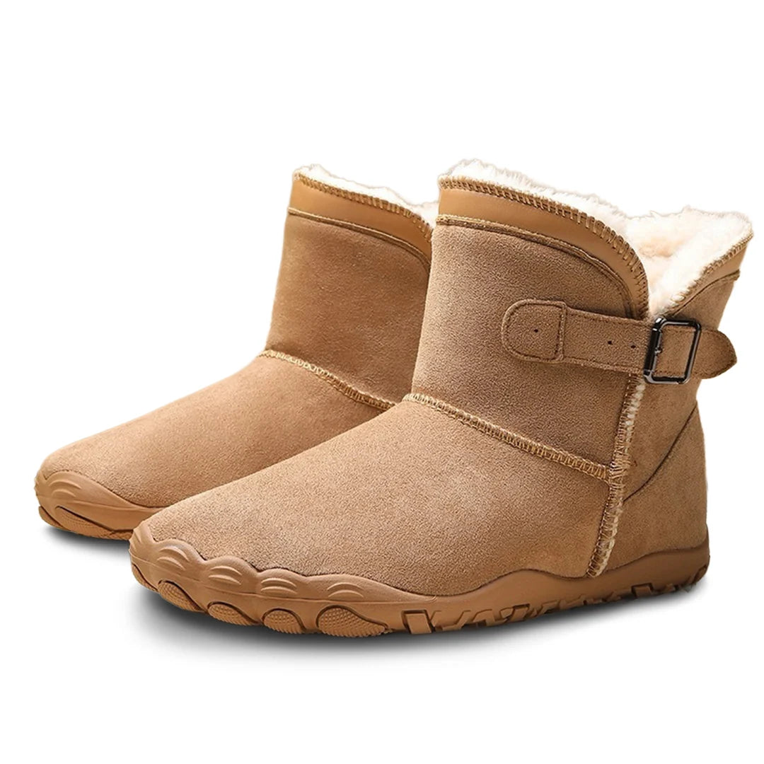 Plush-Lined Wide-Toe Winter Boots
