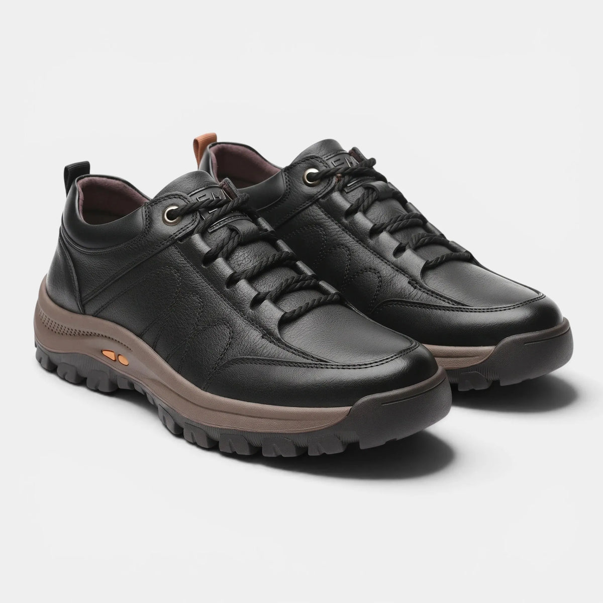 Men's Wide-Fit Lace-Up Walking Shoes