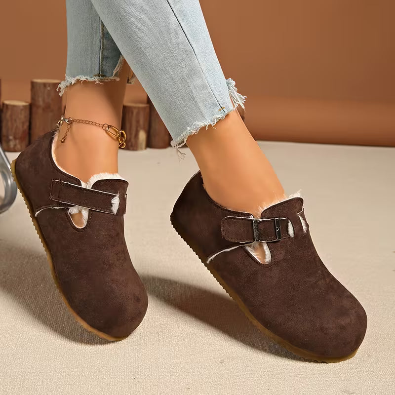 Women's Buckle Detail Plush-Lined Clogs
