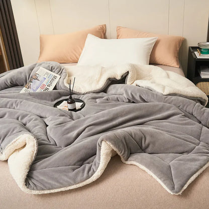 Double-Layer Velvet & Fleece Blanket