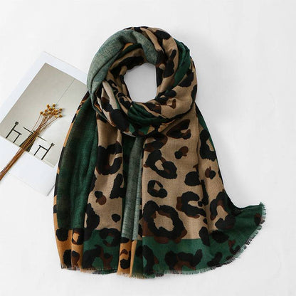 Women's Lightweight Leopard Print Shawl Scarf