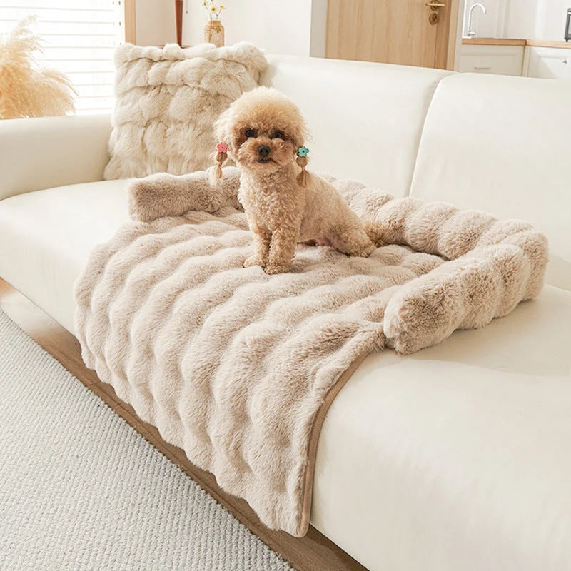Plush Raised-Edge Pet Bed
