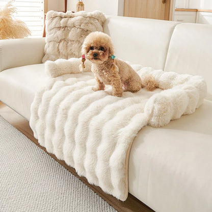 Plush Raised-Edge Pet Bed