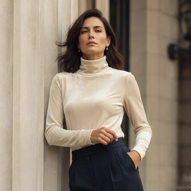 Women's Relaxed Turtleneck Long Sleeve Top