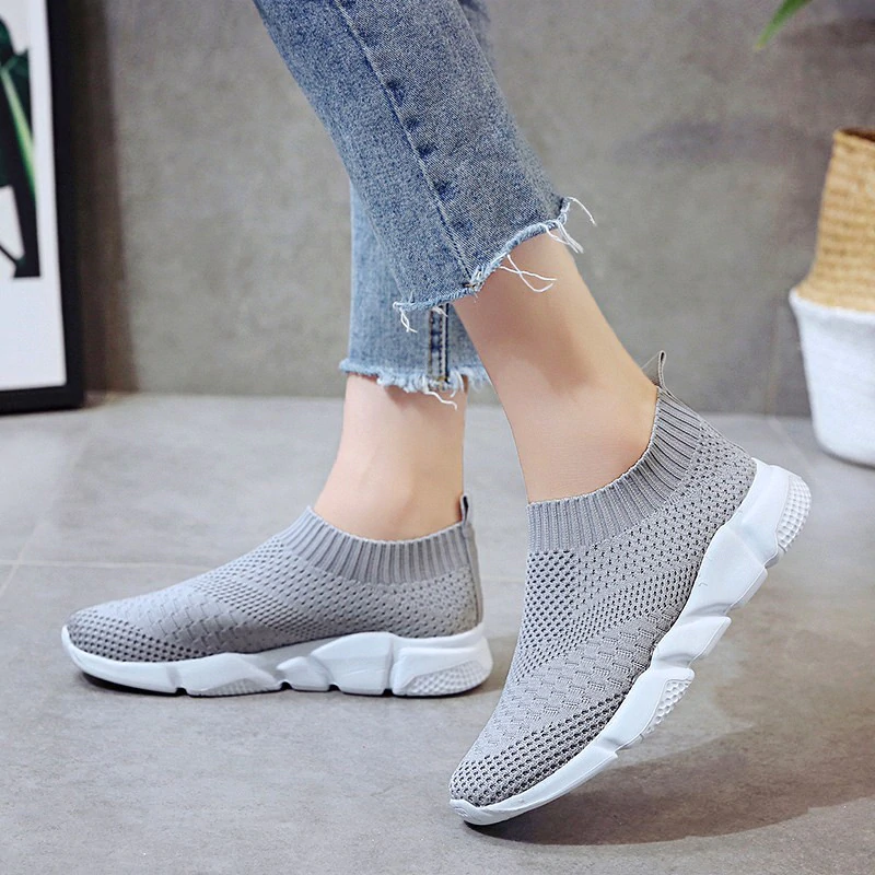 Women Breathable Mesh Running Shoes Knit Socks