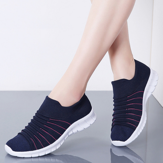 Breathable Flying Weaving Casual Shoes Slip-on Creepers For Woman