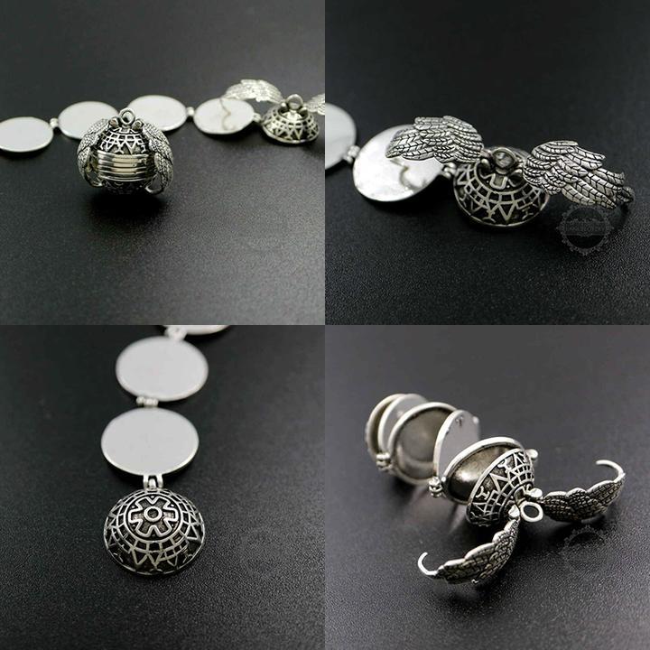 Expanding Photo Locket ( BUY 1 & GET 1 FREE TODAY! )