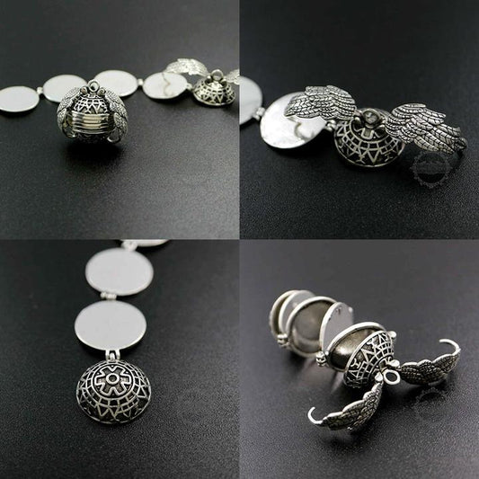 Expanding Photo Locket ( BUY 1 & GET 1 FREE TODAY! )