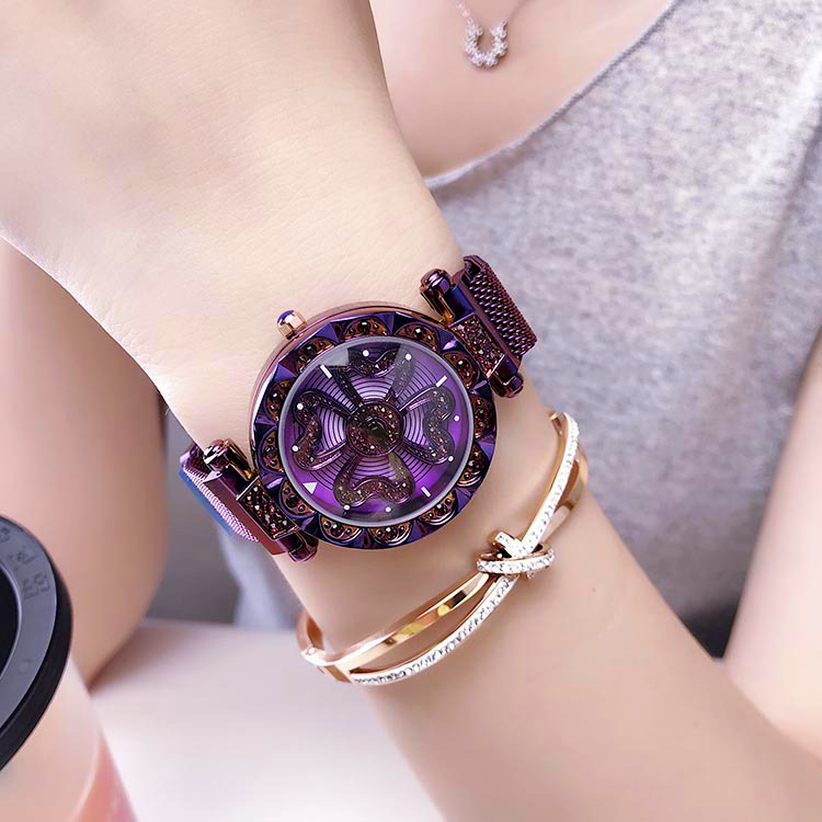 Luxury Lucky Clover Rotating Watch