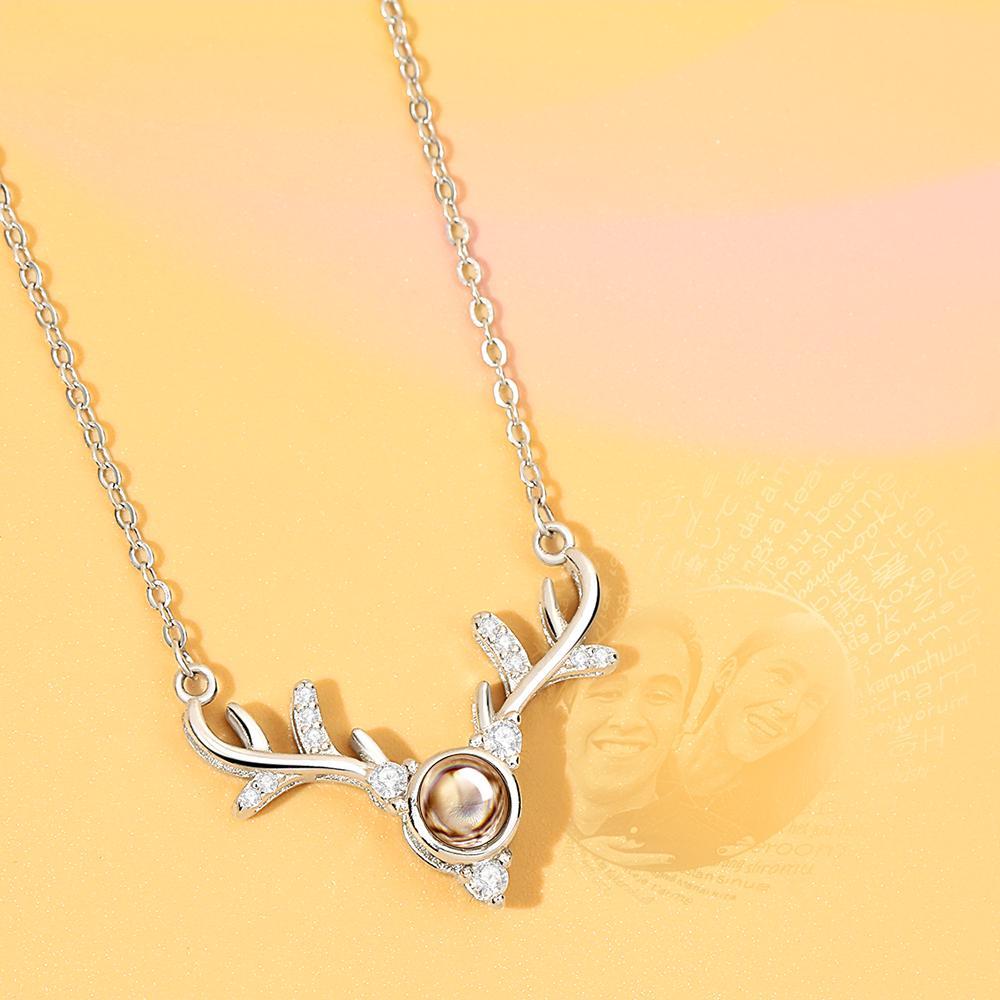 925 Silver Customized Antler Necklace: Projection Of "I LOVE YOU" In 100 Languages
