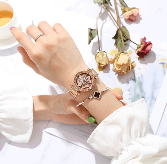 Luxury Lucky Clover Rotating Watch