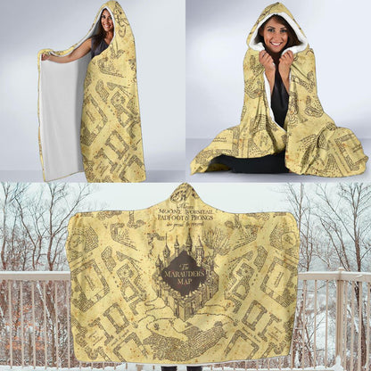 THE MARAUDER'S MAP GLOW IN THE DARK HOODED BLANKET